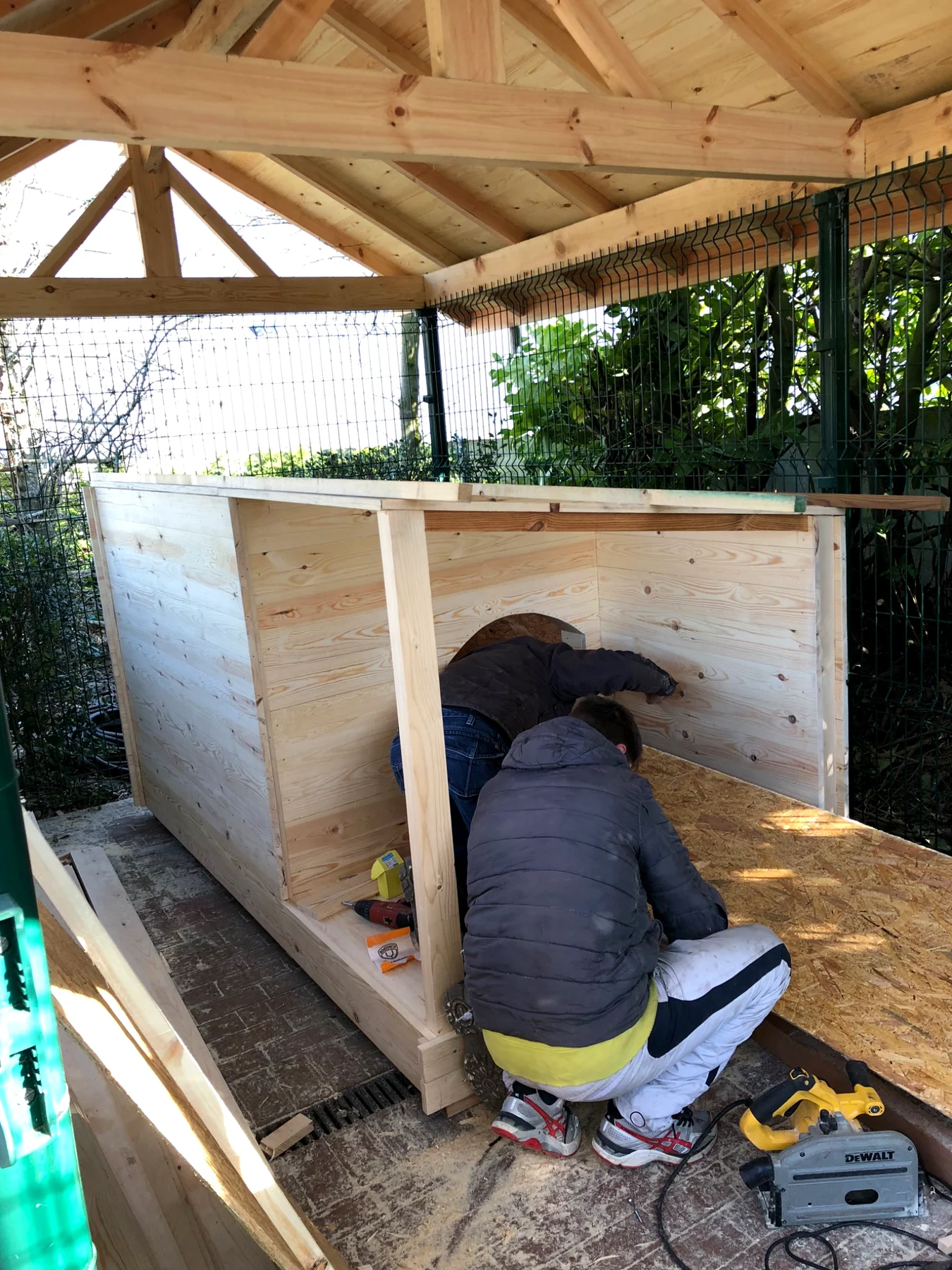 Abri pour chien sur mesure